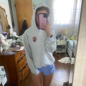 IU Gildan sweatshirt